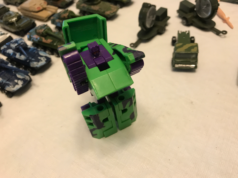 Illustration for article titled Colossal Die-Cast Collection - Box 99 - Full Metal (and Plastic) Jacket